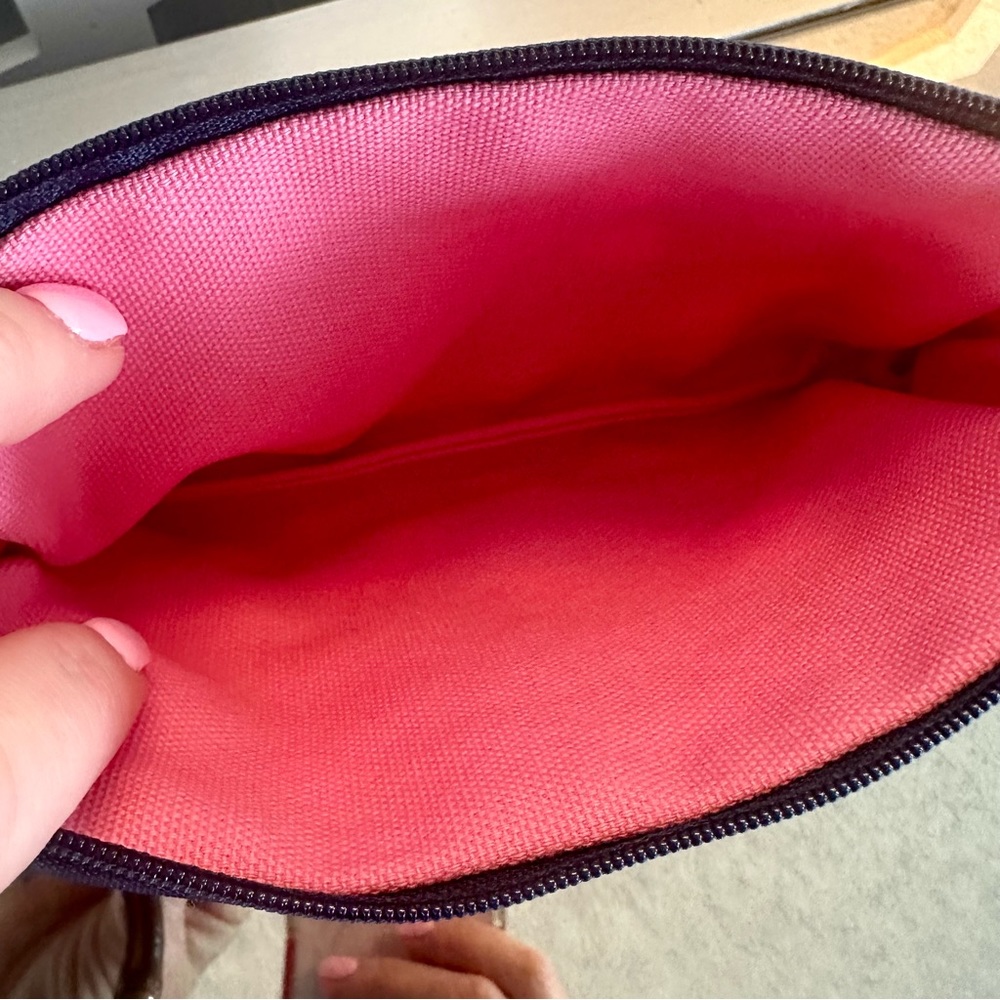 Wristlet - Picture 8 of 9